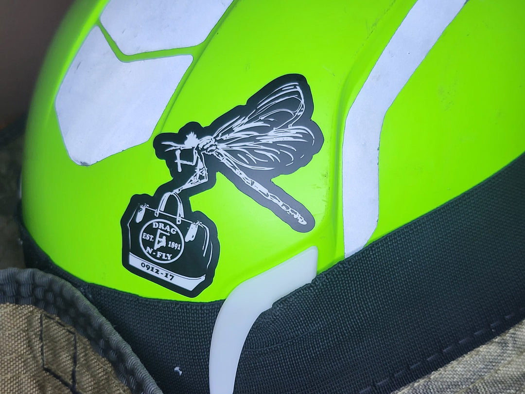 Drag-N-Fly Black Hard Hat Sticker